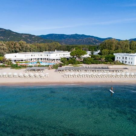 Hotel Flamingo Santa Margherita di Pula Exterior photo